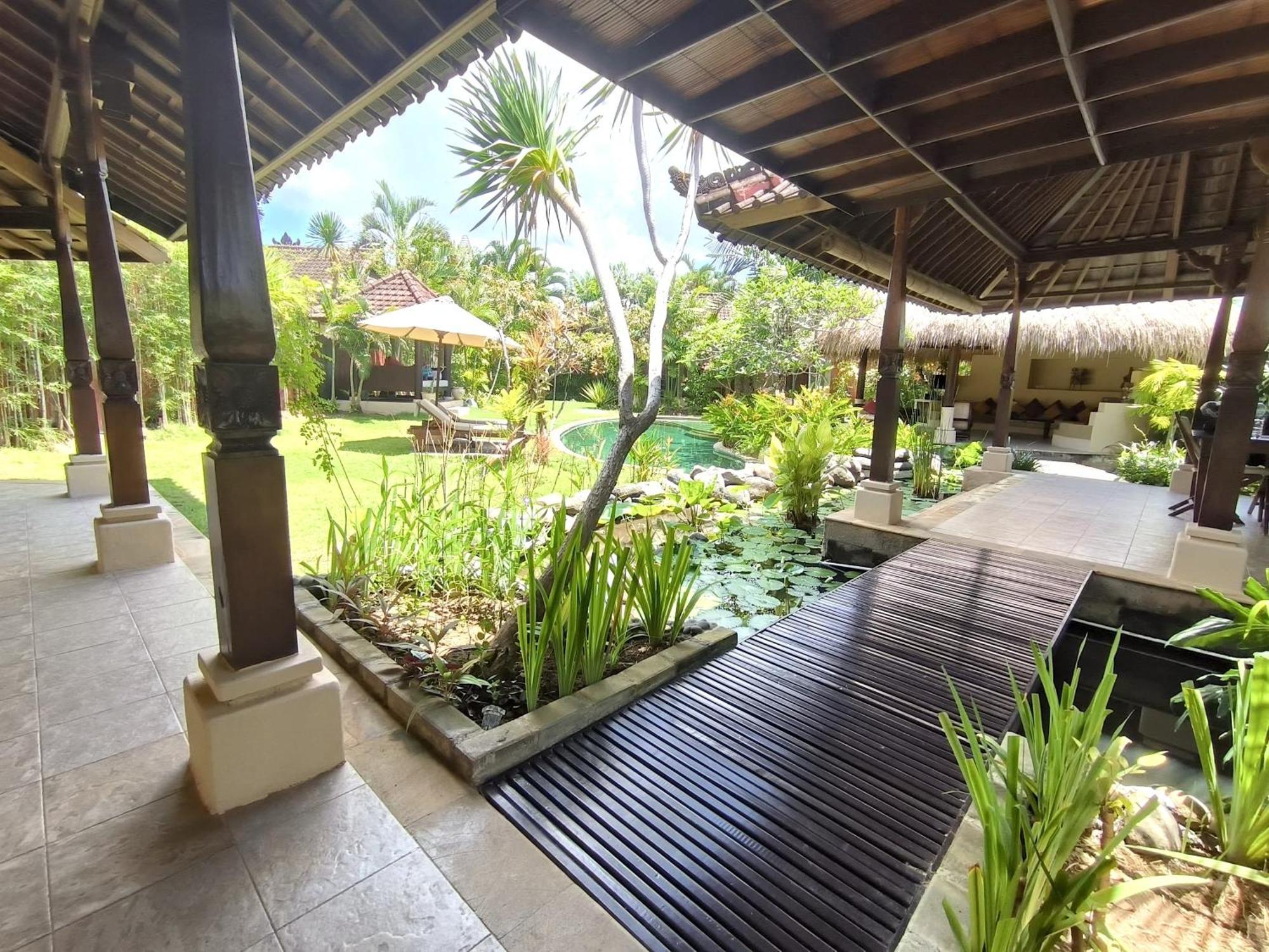 Villa Plawa Asri Семиньяк Экстерьер фото